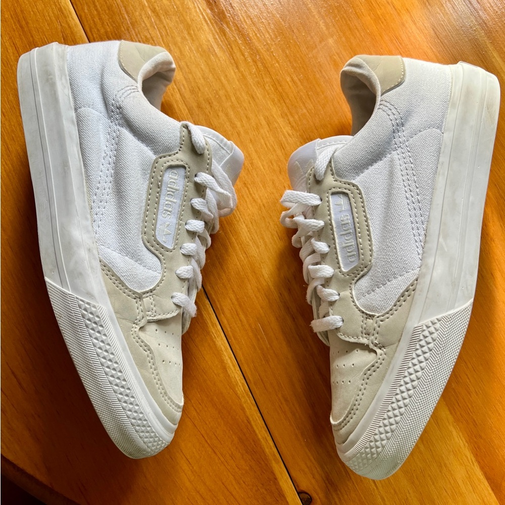 Retro 80s style adidas Continental Vulc